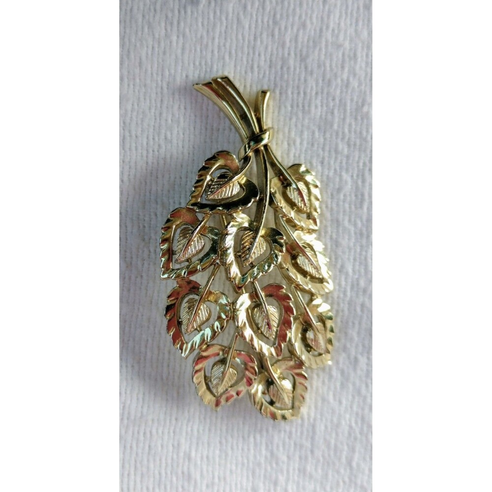 Leaf Brooch Gold Tone Leaves Bundle Pin Nature Jewelry Flora Novelty Statement 1
